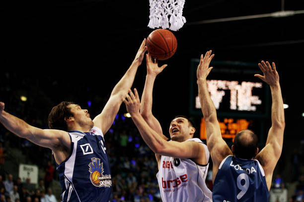 让主教练与 让主教练与