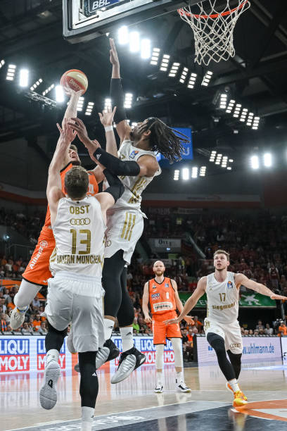 的门前嗅觉 的门前嗅觉