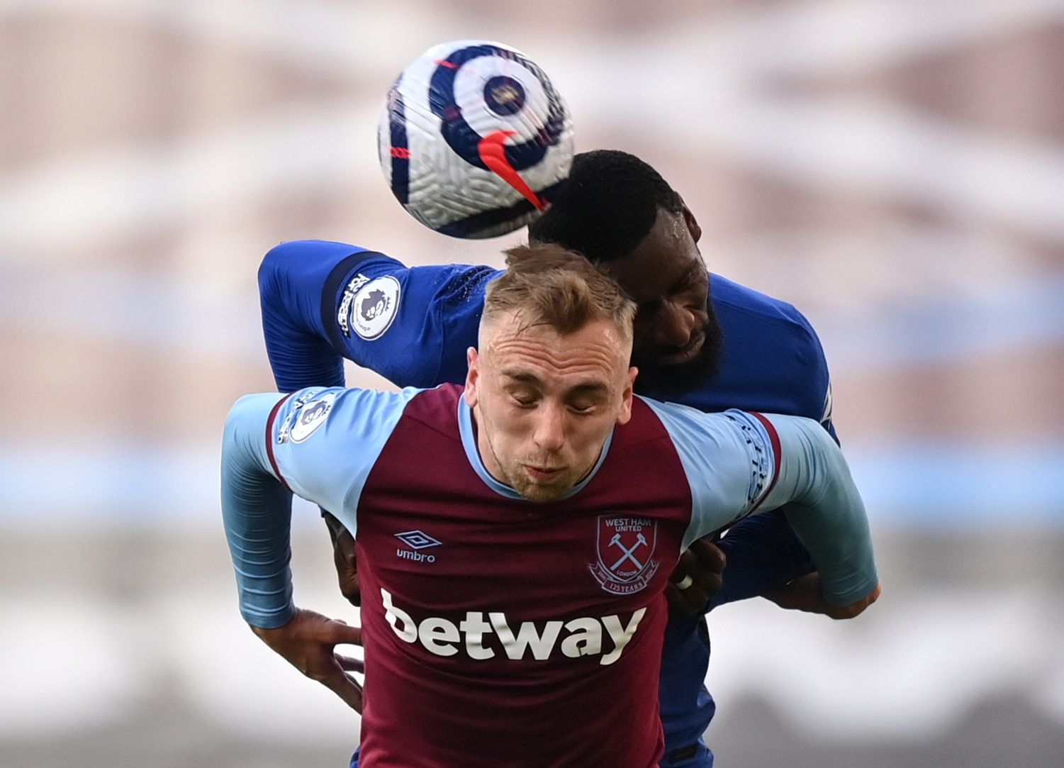 不平整导致 不平整导致